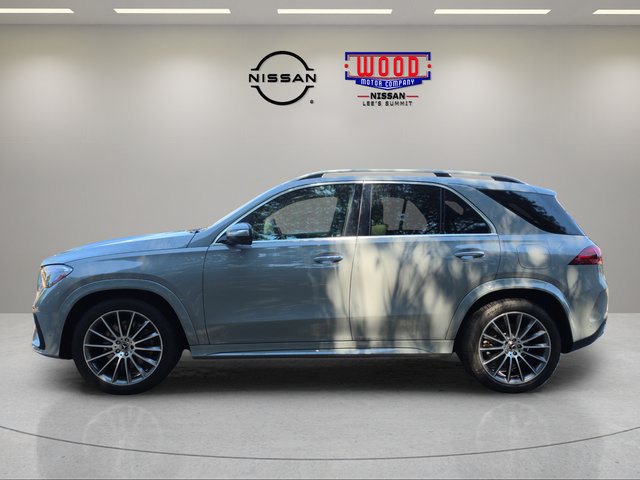 Used 2025 Mercedes-Benz GLE 450e 4MATIC image 5