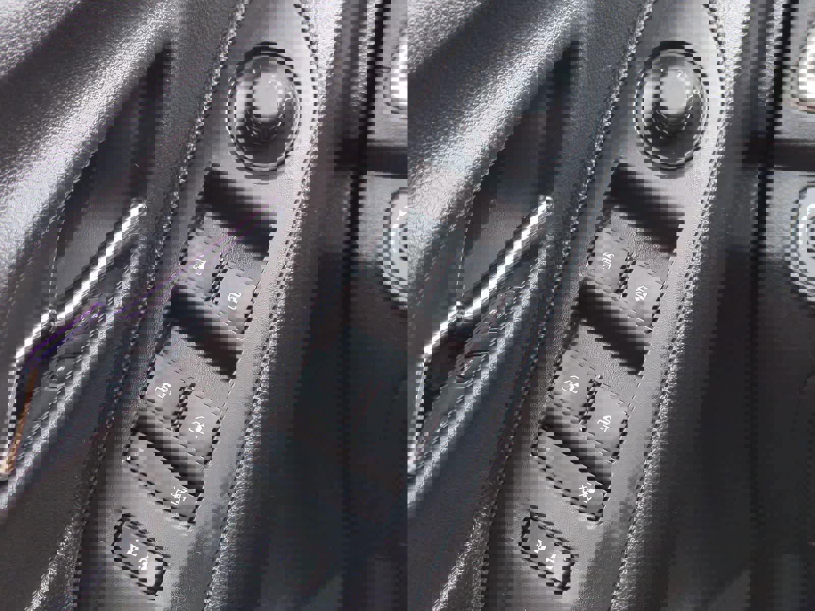 Used 2017 Chevrolet Trax LS image 26