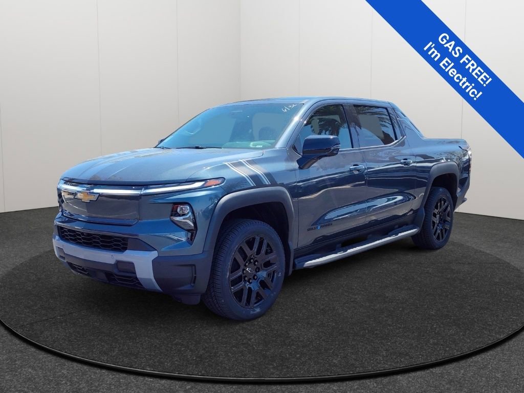 New 2026 Chevrolet Silverado EV LT w/ LPO, Dark Package Plus image 4