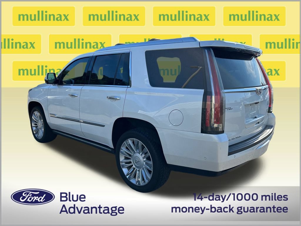 Used 2017 Cadillac Escalade Platinum AWD/4WD image 3