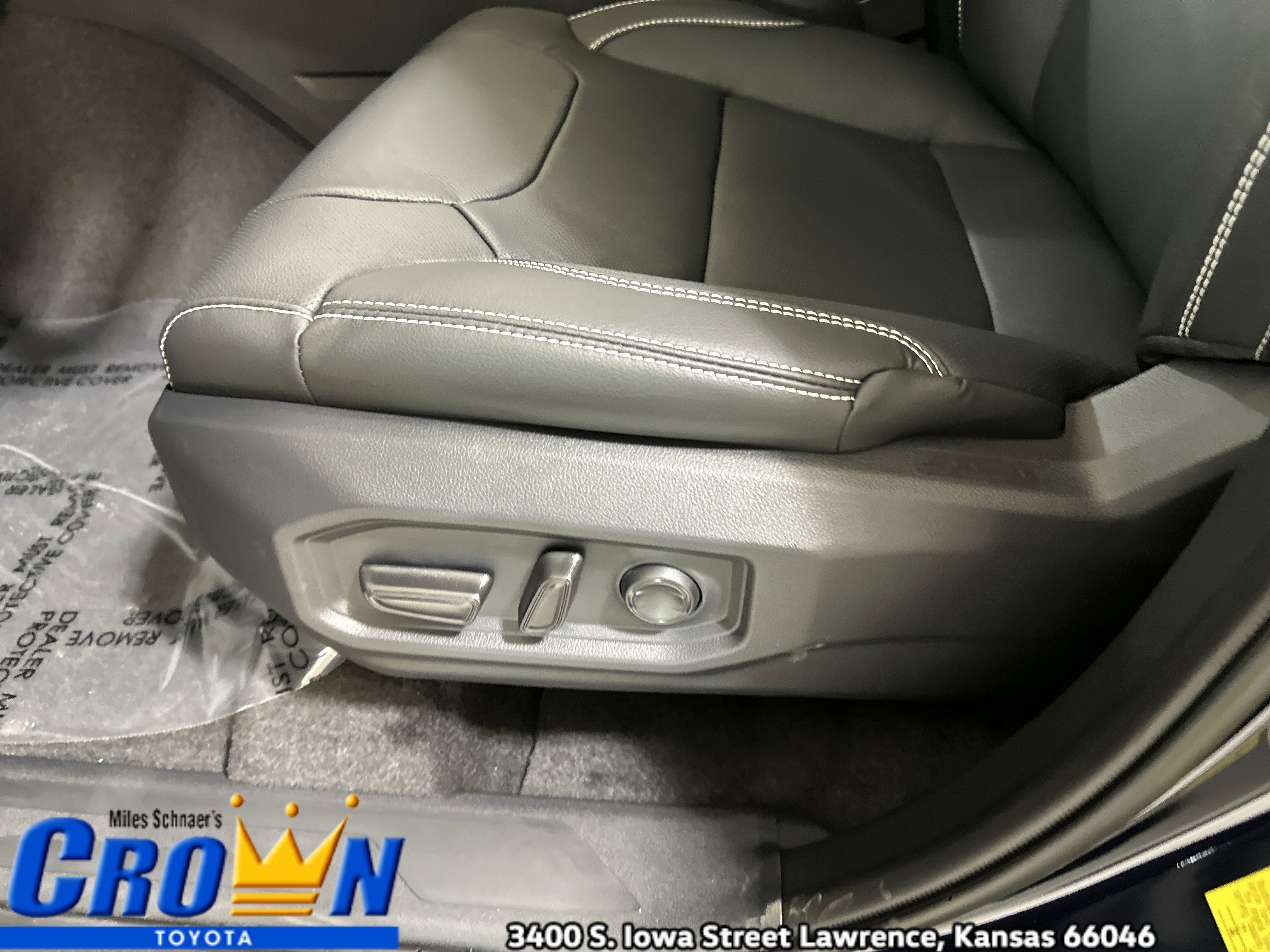 New 2026 Toyota Tundra SR5 image 16