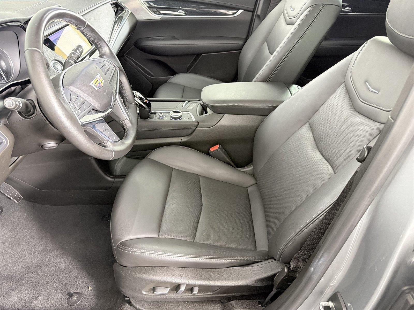 Used 2023 Cadillac XT5 Premium Luxury AWD/4WD image 7