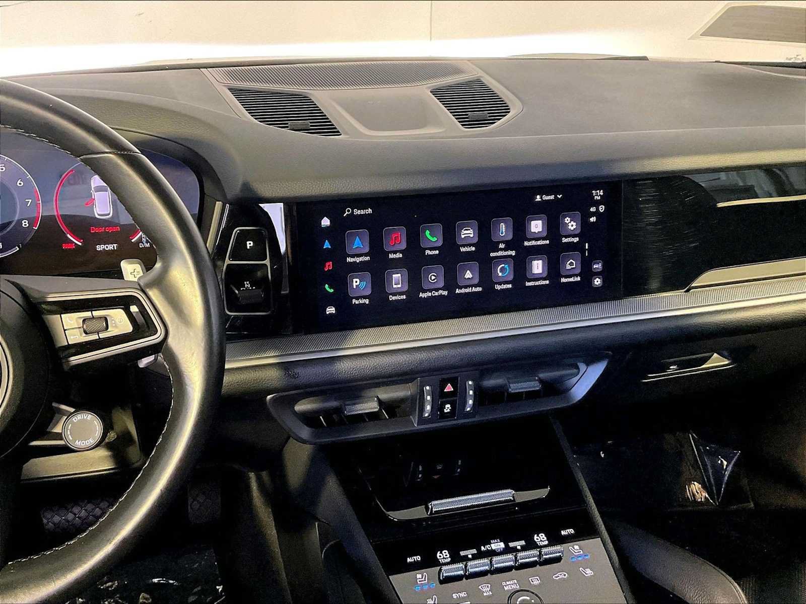 Certified 2024 Porsche Cayenne AWD/4WD image 16