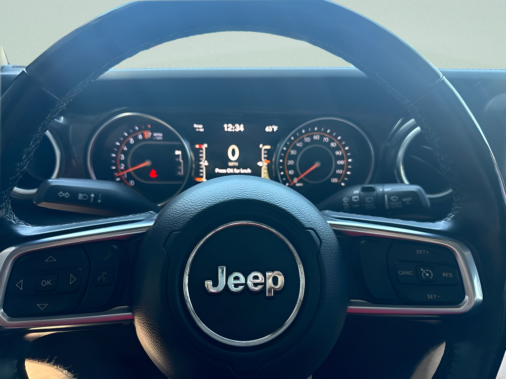 Used 2020 Jeep Wrangler Unlimited Sahara AWD/4WD image 15