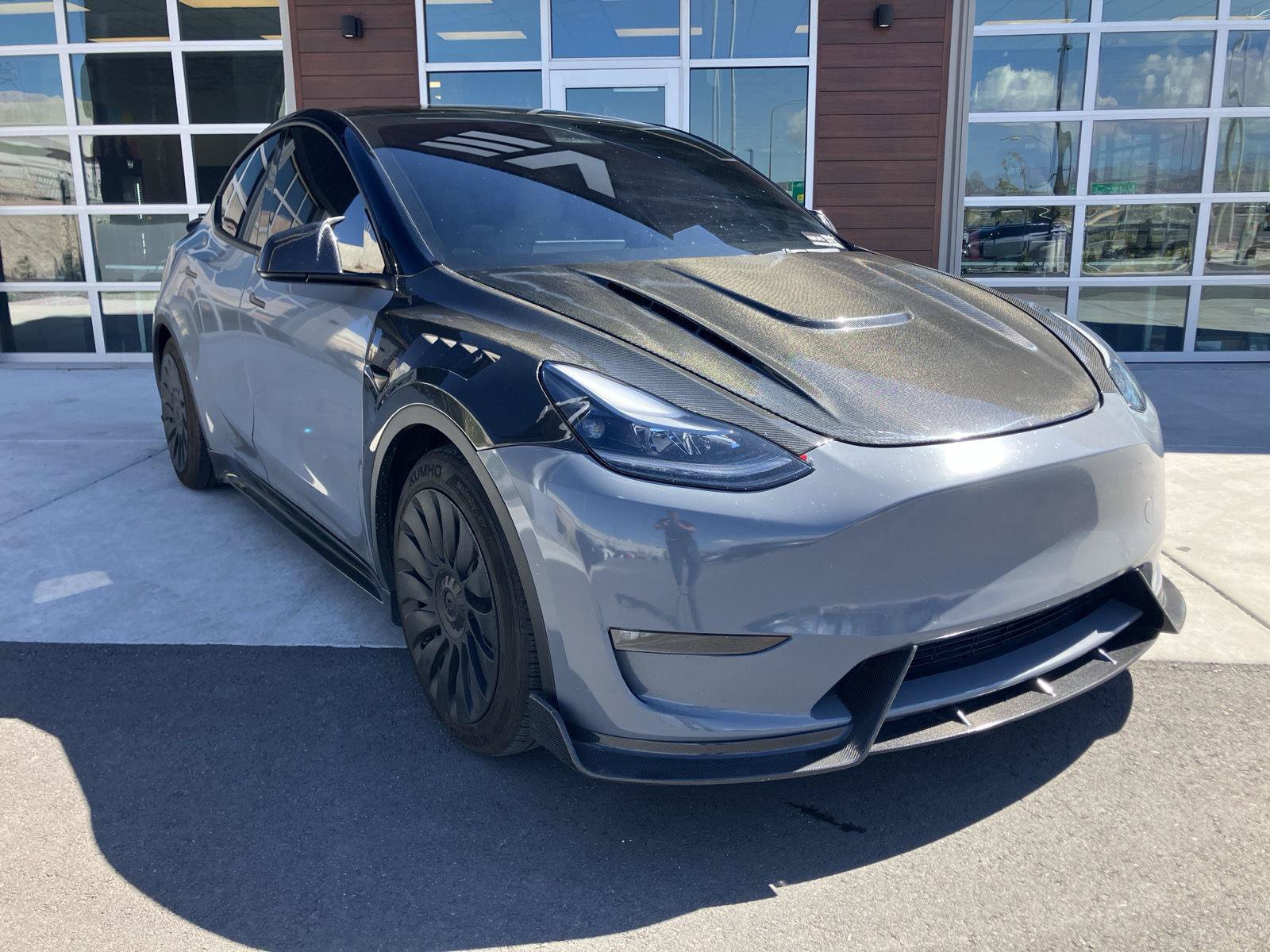 Used 2022 Tesla Model Y Performance AWD/4WD image 2