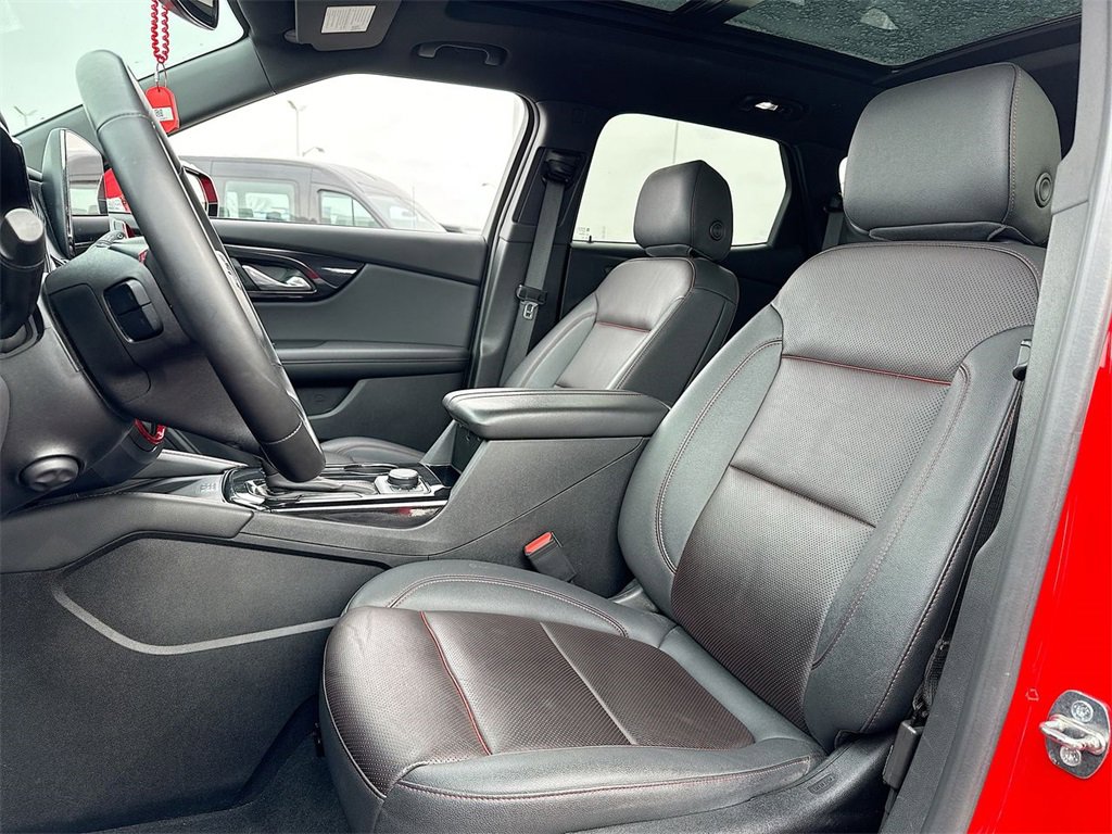 Used 2023 Chevrolet Blazer RS w/ Enhanced Convenience Package image 11
