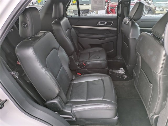 Certified 2018 Ford Explorer XLT w/ Equipment Group 202A image 24