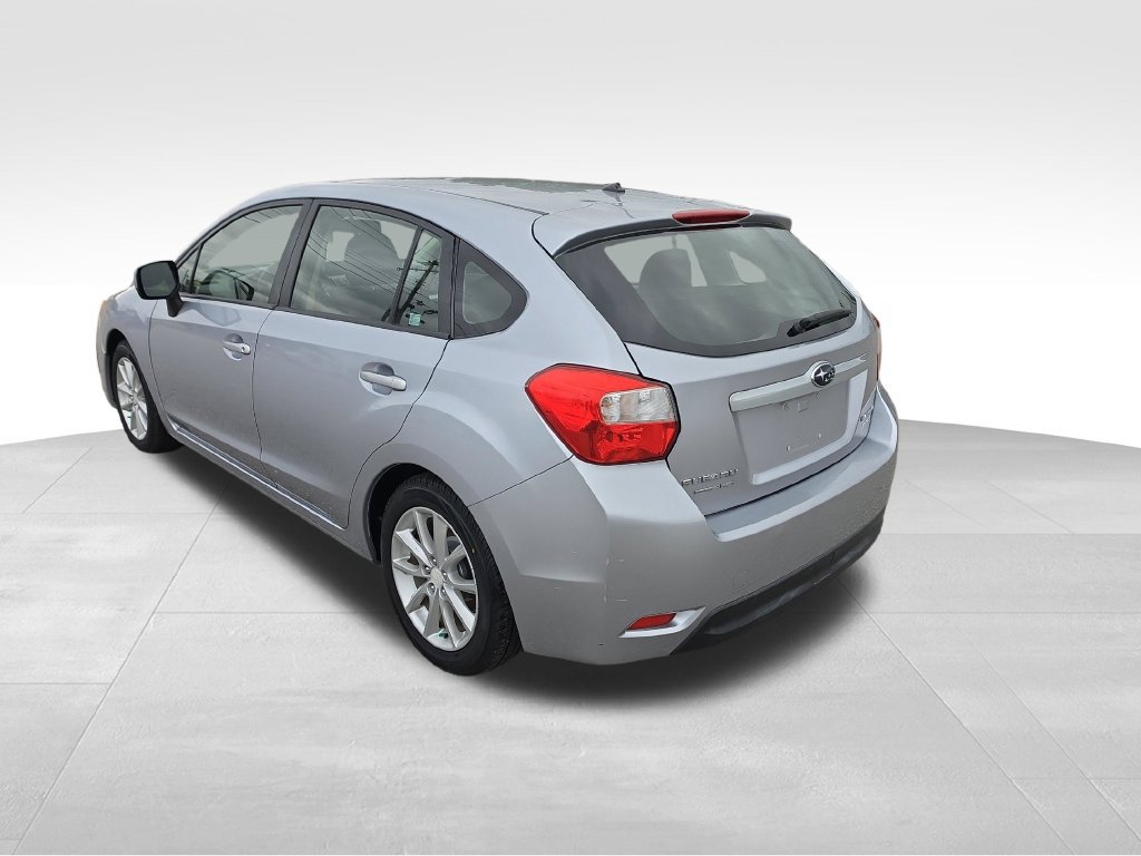 Used 2014 Subaru Impreza 2.0i Premium w/ All-Weather Package w/CVT AWD/4WD image 4