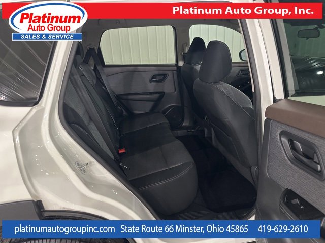 Used 2021 Nissan Rogue S image 29