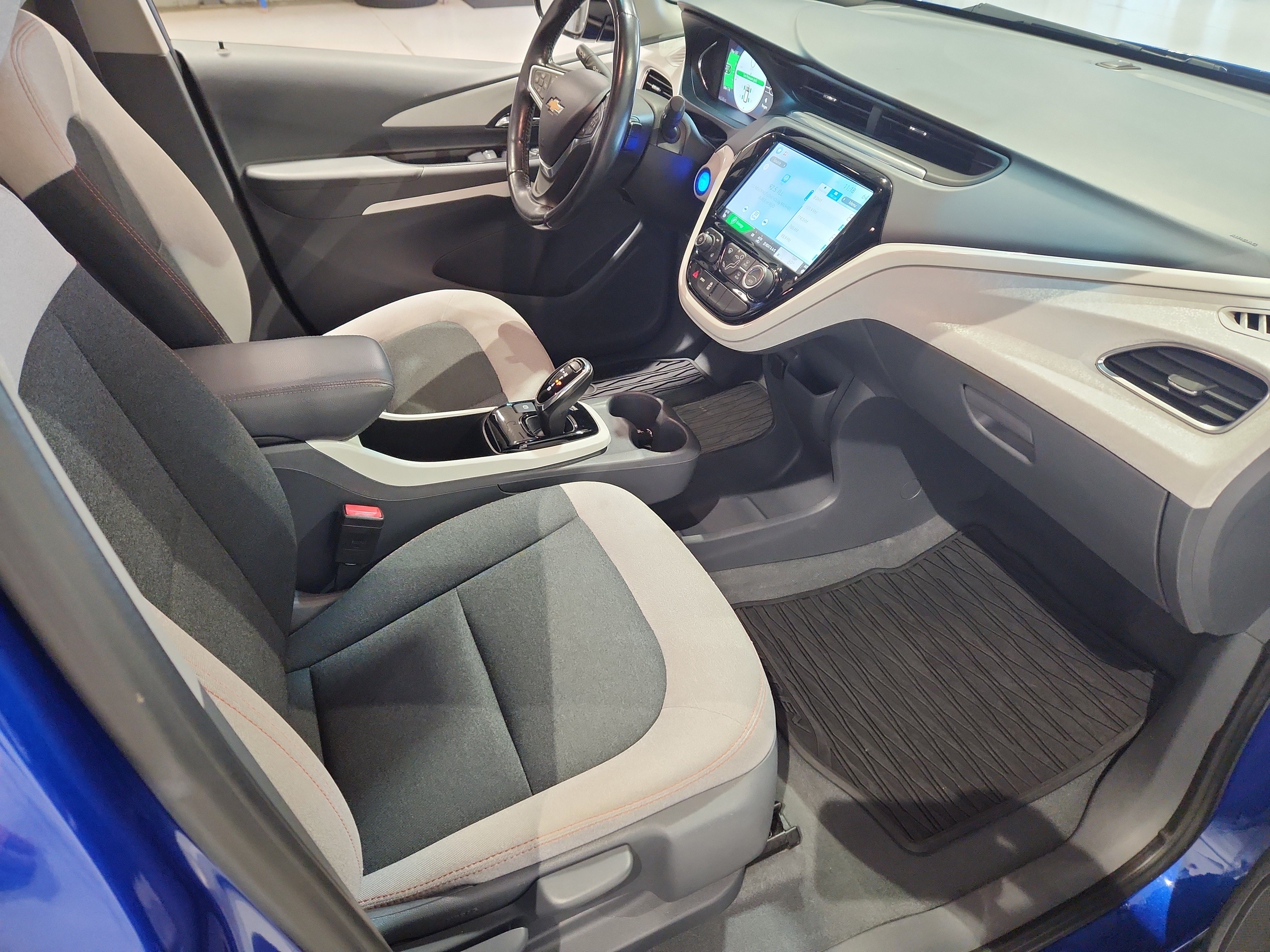 Certified 2017 Chevrolet Bolt LT FWD image 17