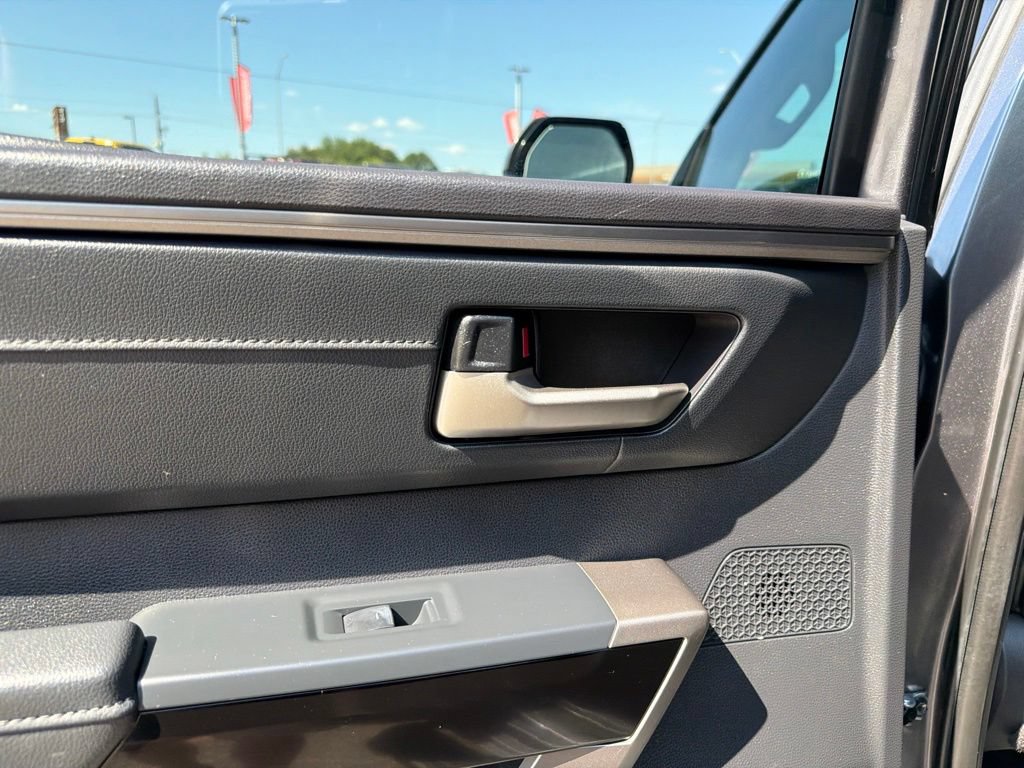 Used 2022 Toyota Tundra Limited RWD image 31