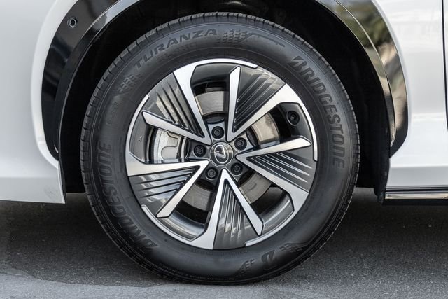 Used 2025 Lexus RZ 450e 450e Premium image 14