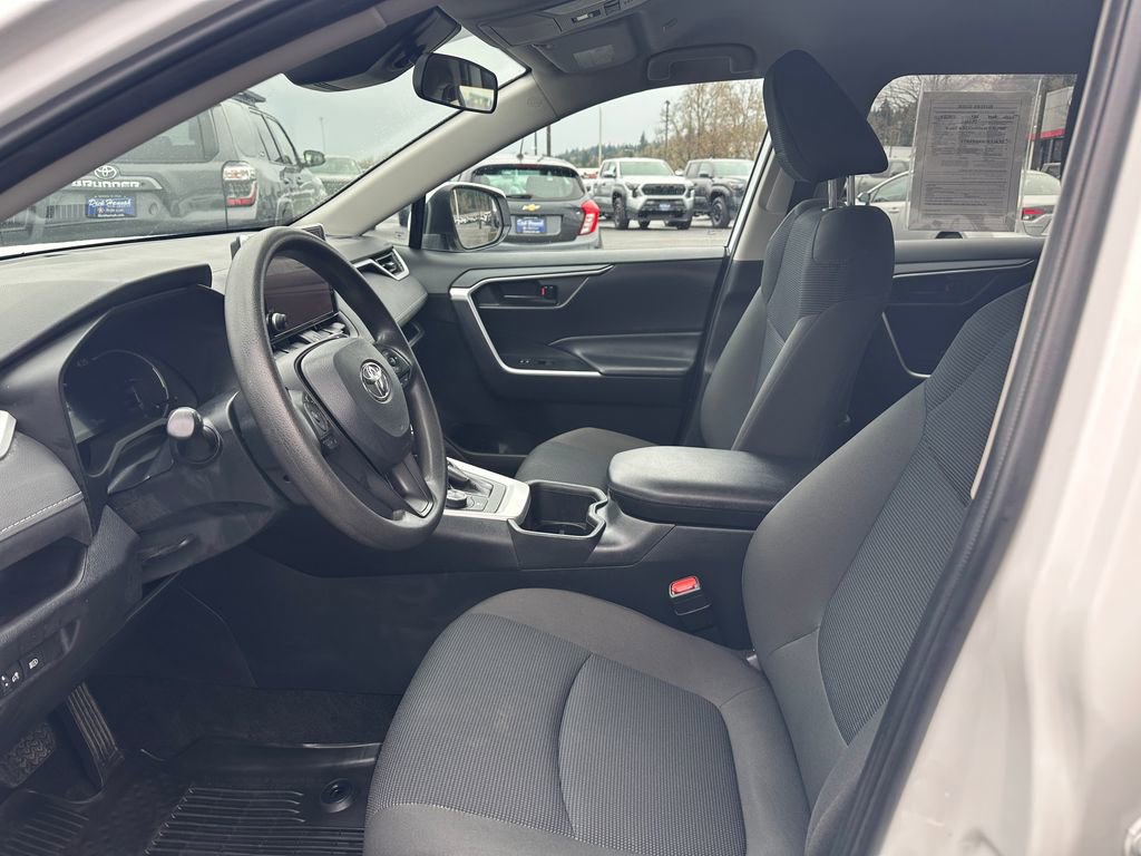 Certified 2024 Toyota RAV4 LE AWD/4WD image 14
