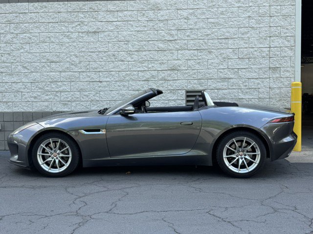 Used 2019 Jaguar F-TYPE Convertible RWD image 23