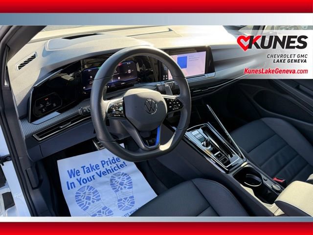 Used 2024 Volkswagen Golf R image 21