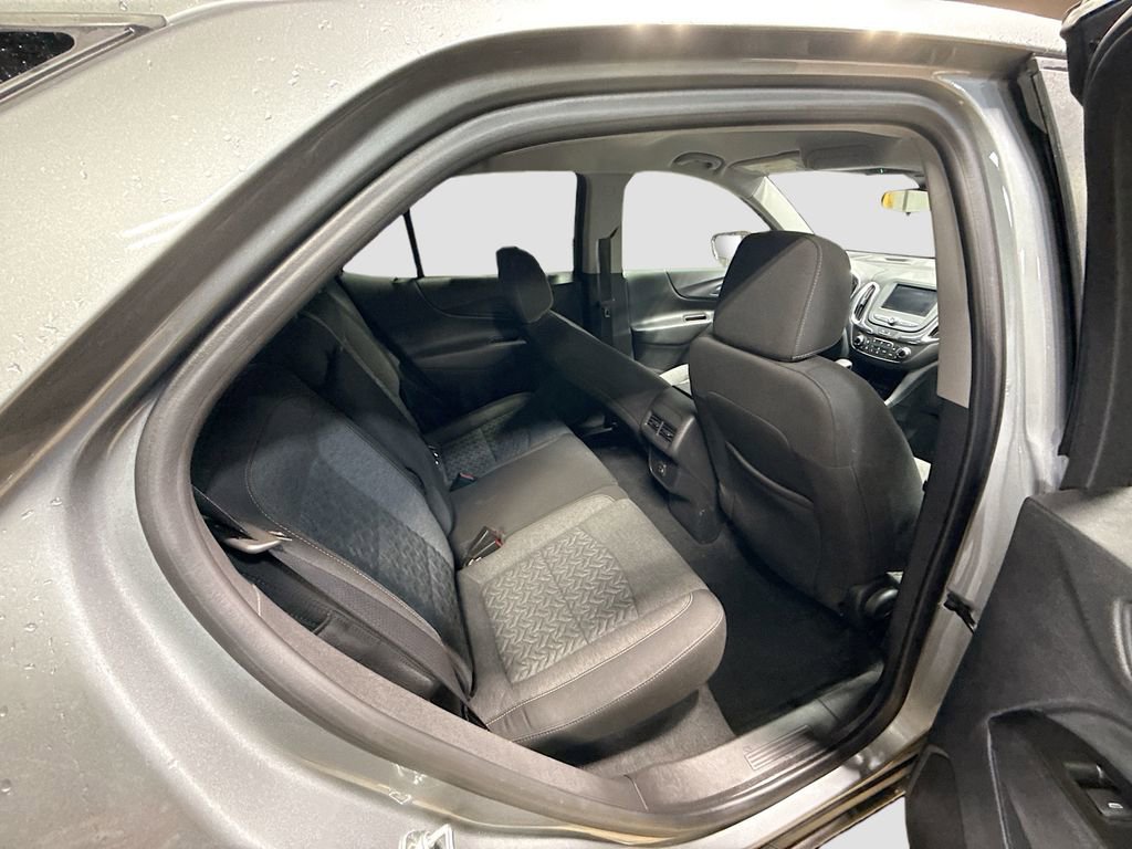 Certified 2024 Chevrolet Equinox LT w/ LPO, Floor Liner Package image 25