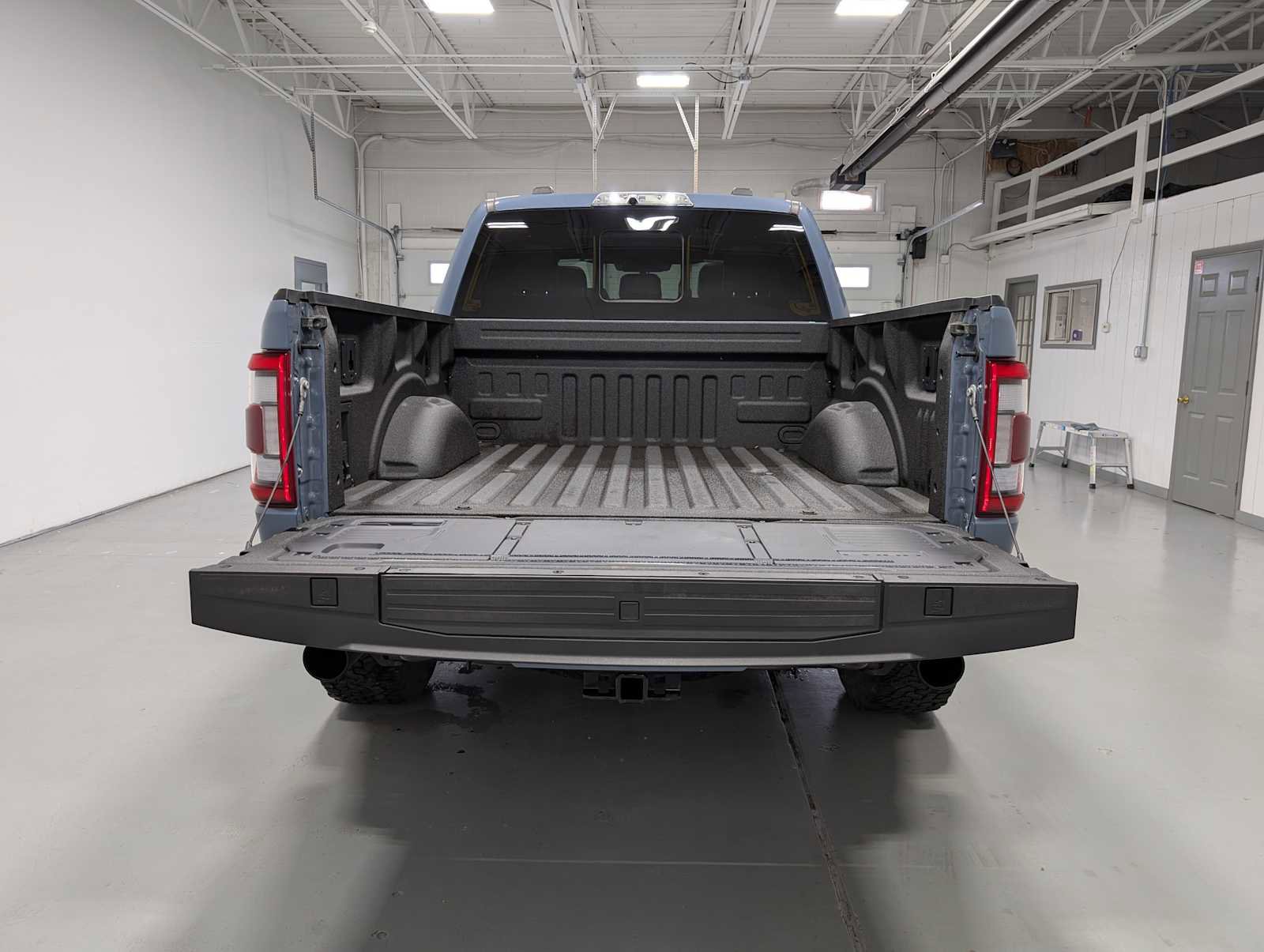 Used 2023 Ford F150 Raptor w/ Raptor Carbon Fiber Package AWD/4WD image 47