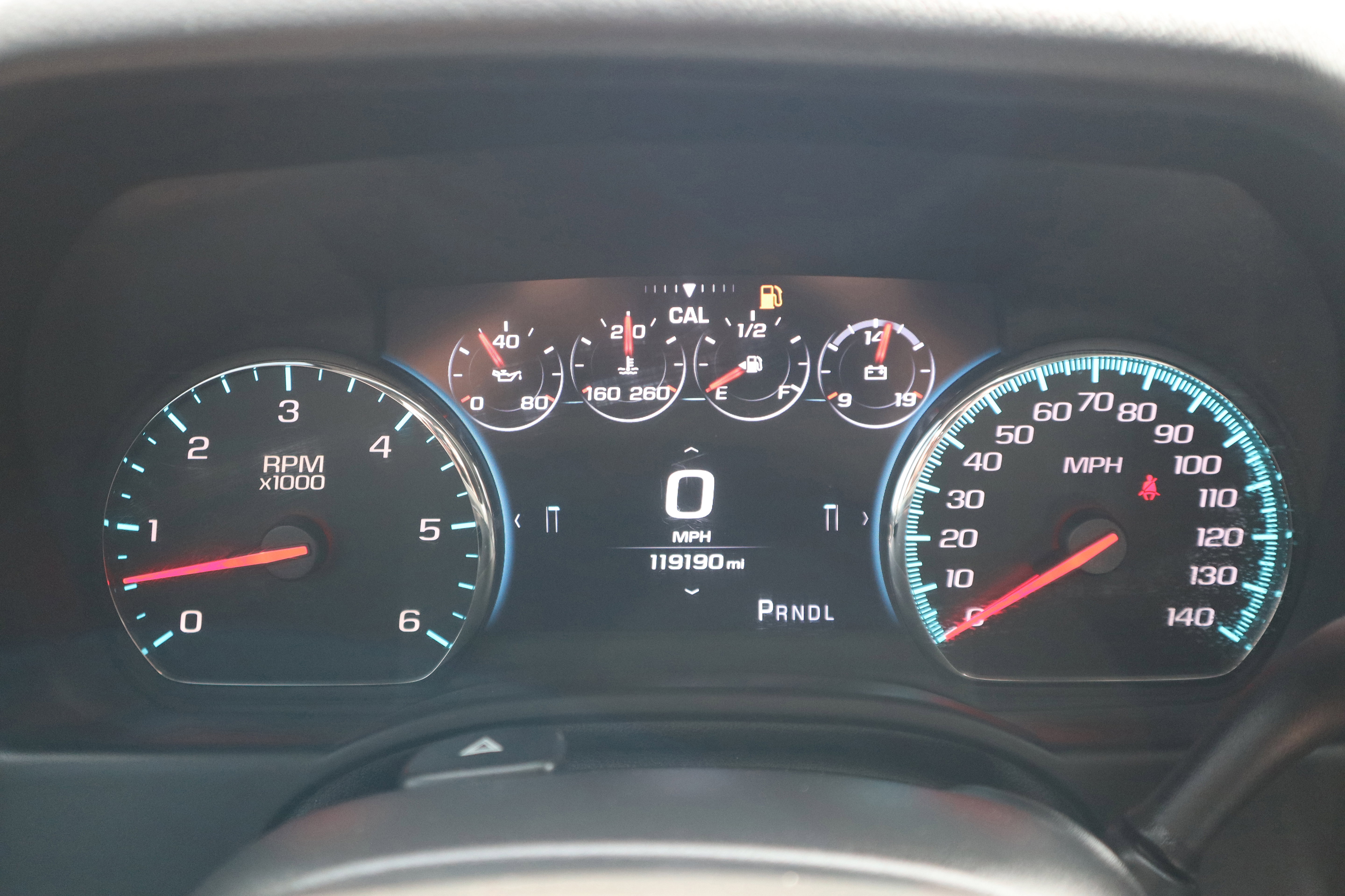 Used 2018 GMC Yukon Denali w/ Open Road Package AWD/4WD image 17