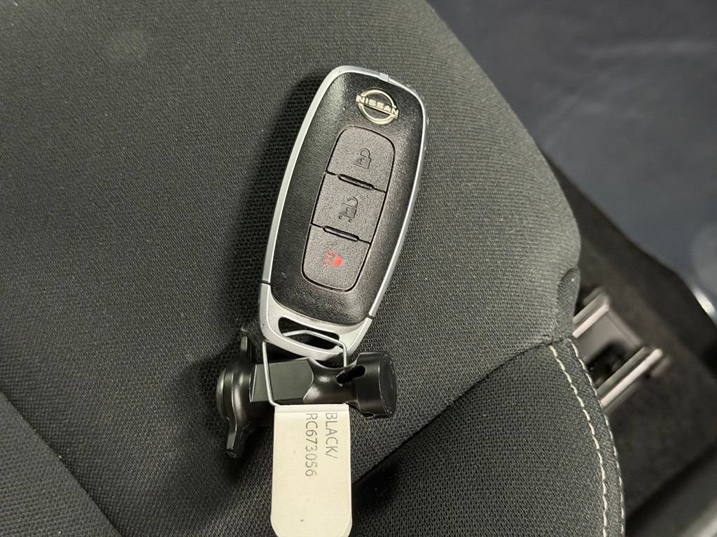 Used 2024 Nissan Rogue S AWD/4WD image 22