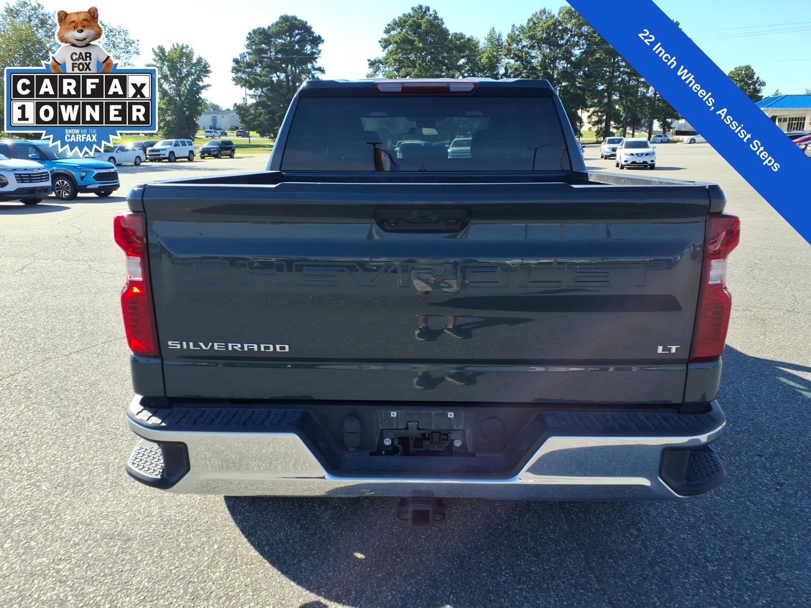 Used 2025 Chevrolet Silverado 1500 LT RWD image 4