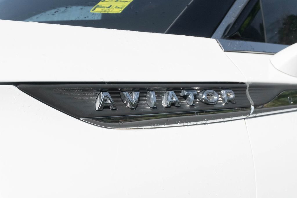 Used 2025 Lincoln Aviator Reserve w/ Illumination Package RWD image 7