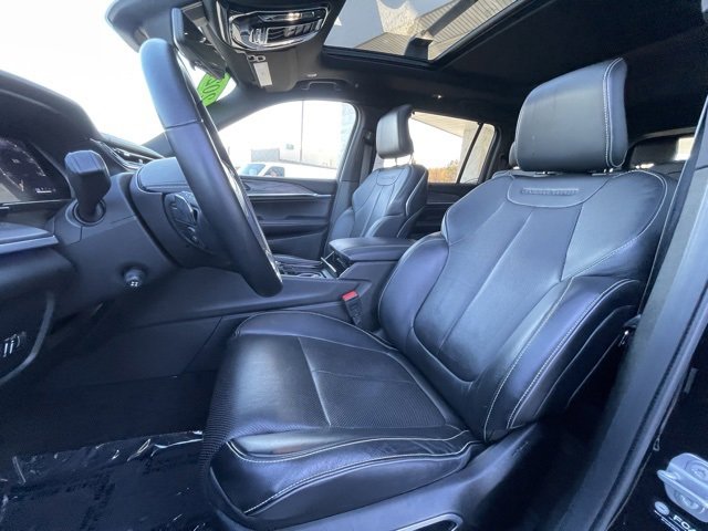 Used 2021 Jeep Grand Cherokee L Overland w/ Luxury Tech Group IV image 12