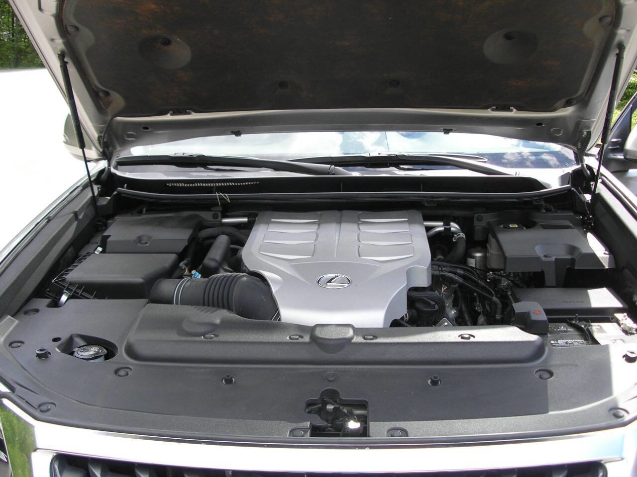 Used 2021 Lexus GX 460 Luxury w/ Accessory Package image 11