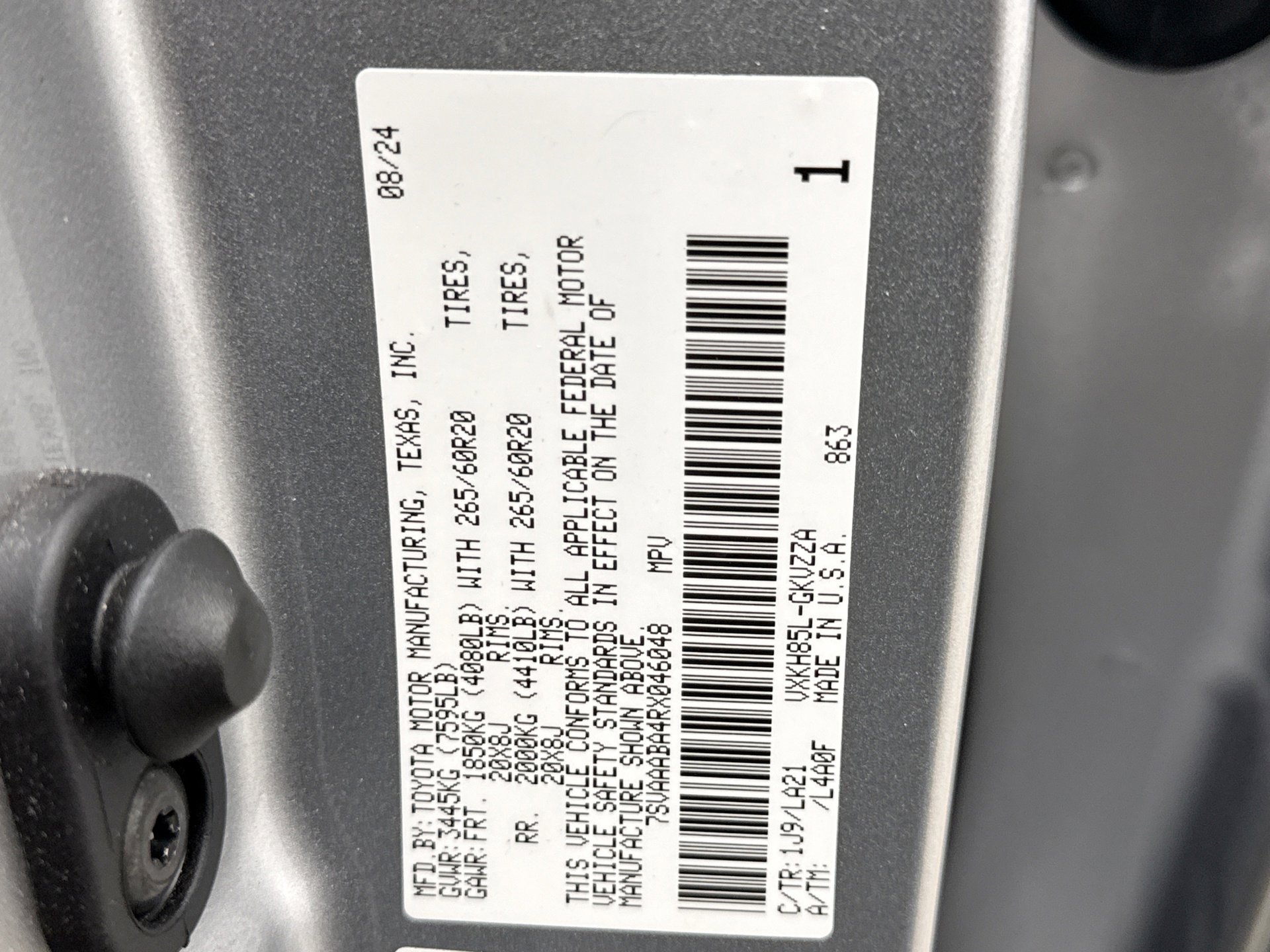 Used 2024 Toyota Sequoia Platinum image 11