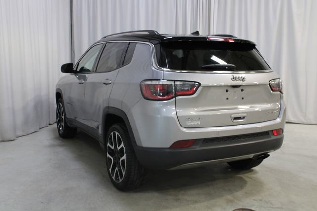 Used 2021 Jeep Compass Limited w/ Sun and Sound Group AWD/4WD image 25