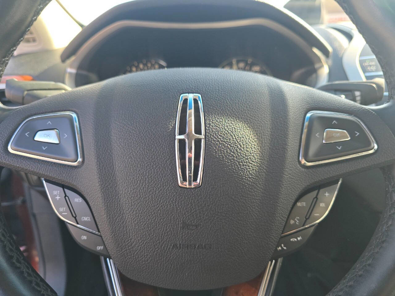 Used 2016 Lincoln MKZ AWD w/ Equipment Group 300A Reserve image 40