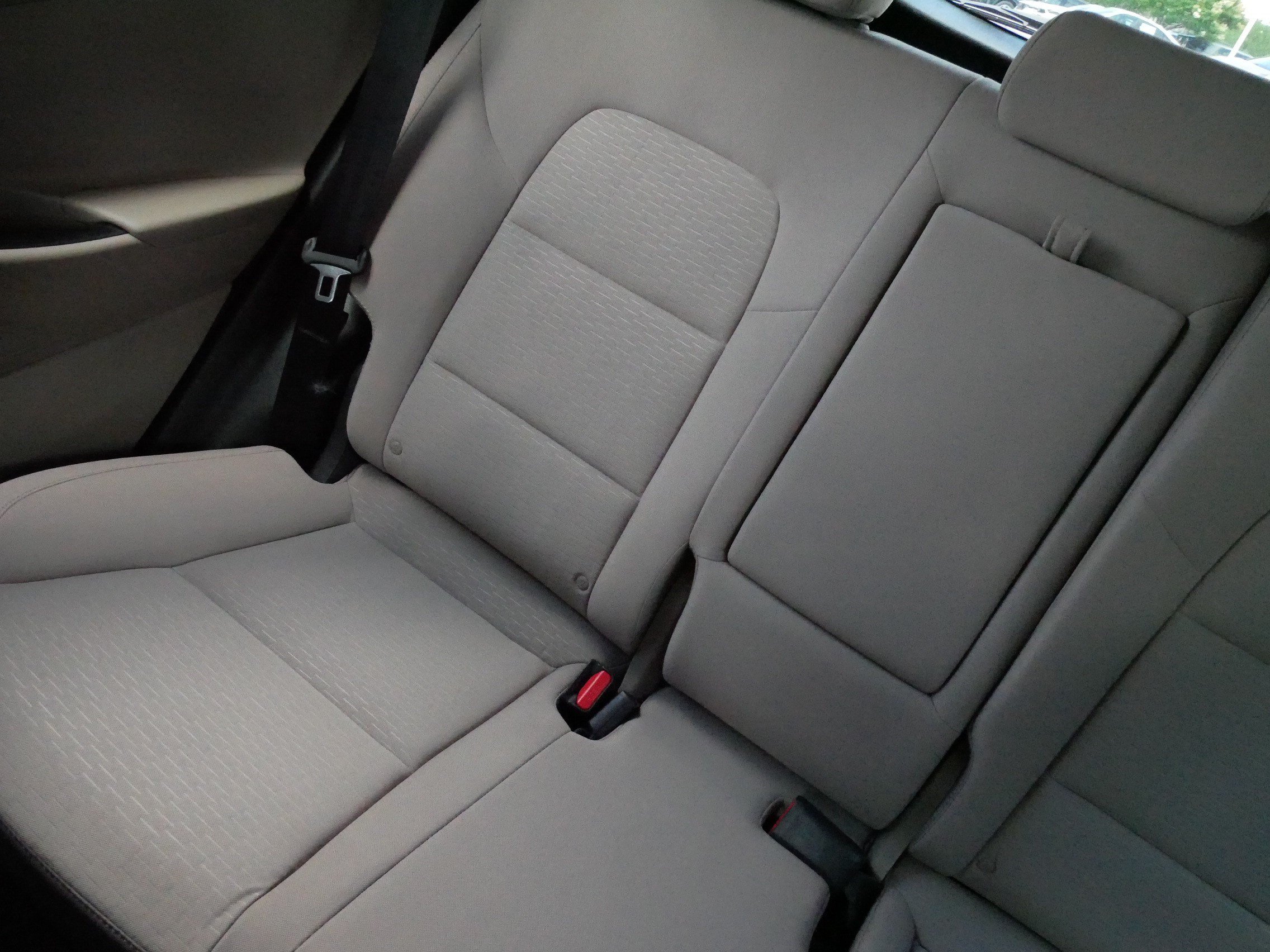 Used 2019 Hyundai Tucson Value w/ Cargo Package AWD/4WD image 12