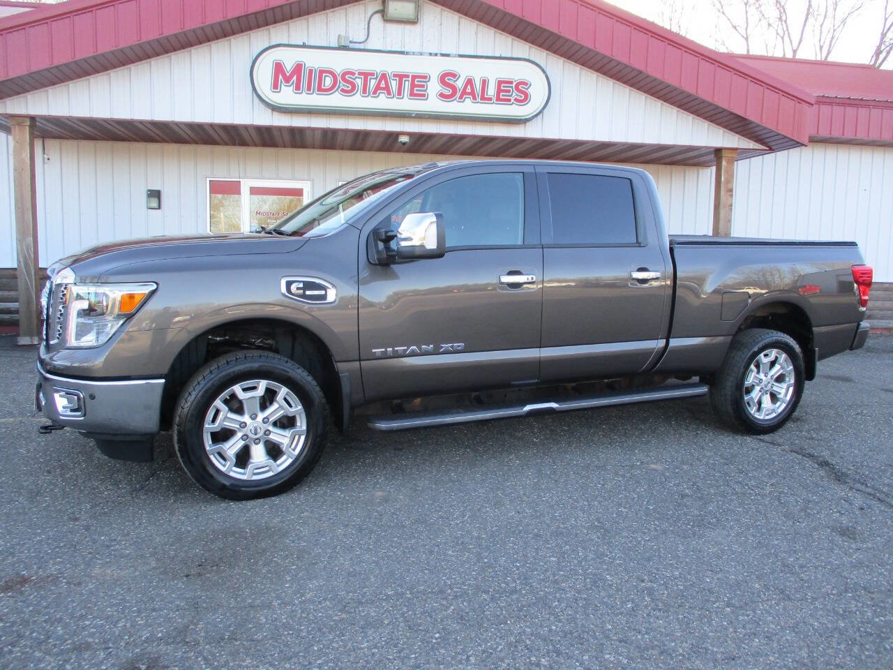 Used 2016 Nissan Titan SL AWD/4WD image 5
