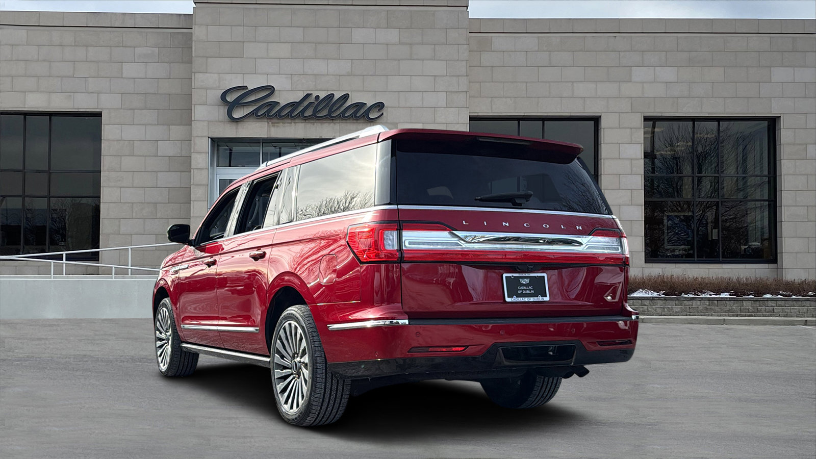 Used 2020 Lincoln Navigator L Reserve w/ Luxury Package image 4