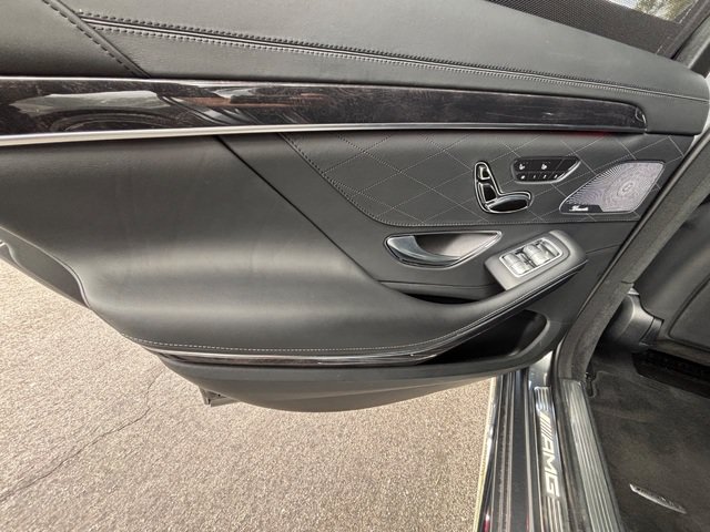 Used 2019 Mercedes-Benz S 63 AMG S 4MATIC Sedan image 44