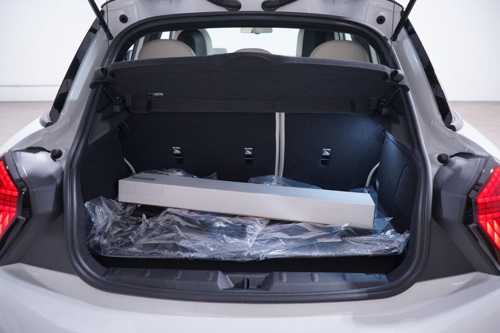 New 2026 MINI Cooper 4-Door Hardtop FWD image 19