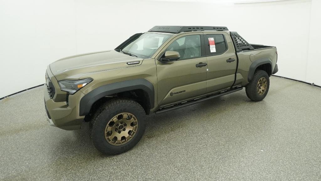 New 2025 Toyota Tacoma Trailhunter image 12