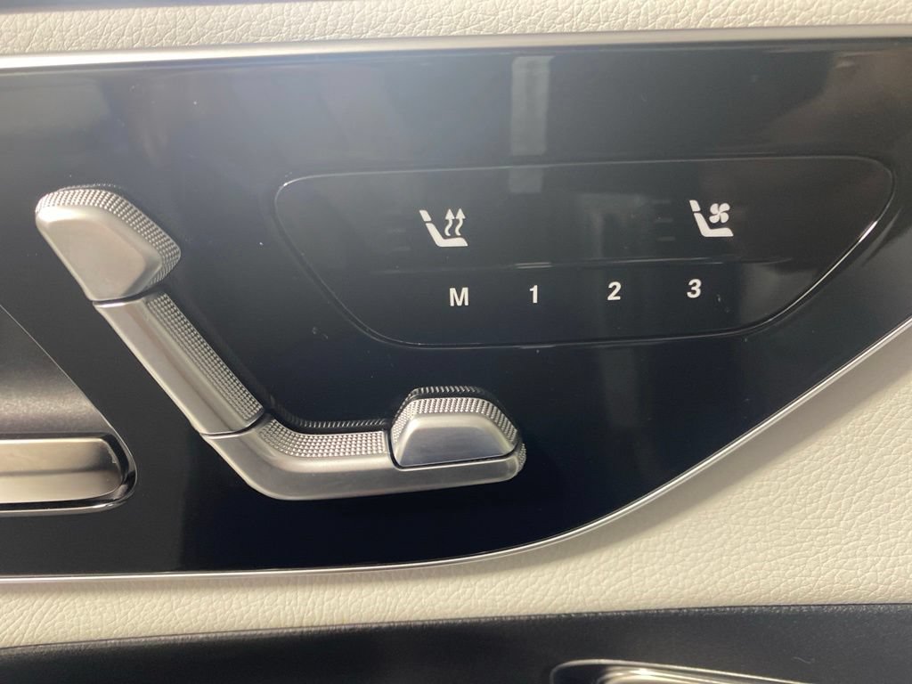 Used 2026 Mercedes-Benz GLC 300 4MATIC image 24