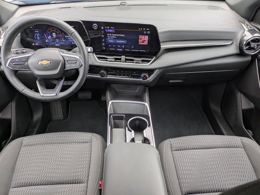 Used 2025 Chevrolet Equinox LT image 15