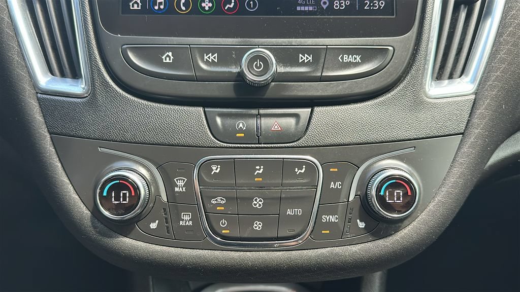 Used 2021 Chevrolet Malibu LT FWD image 26