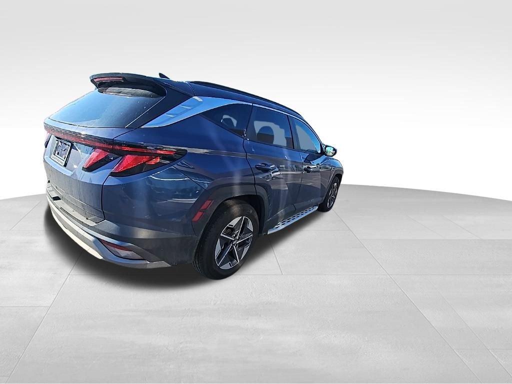 Certified 2025 Hyundai Tucson SEL image 6