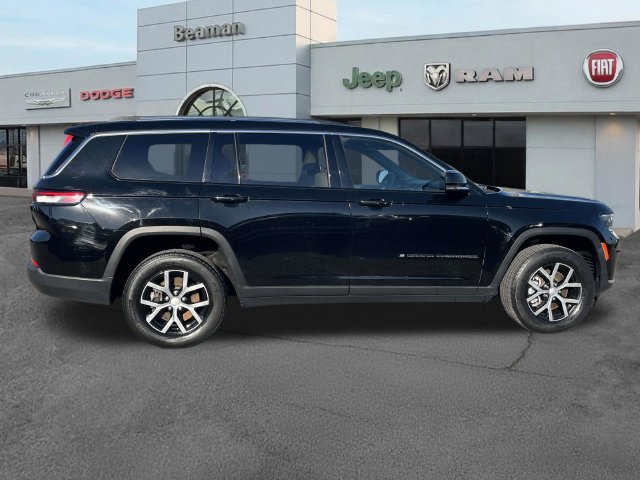 Used 2023 Jeep Grand Cherokee L Limited AWD/4WD image 8