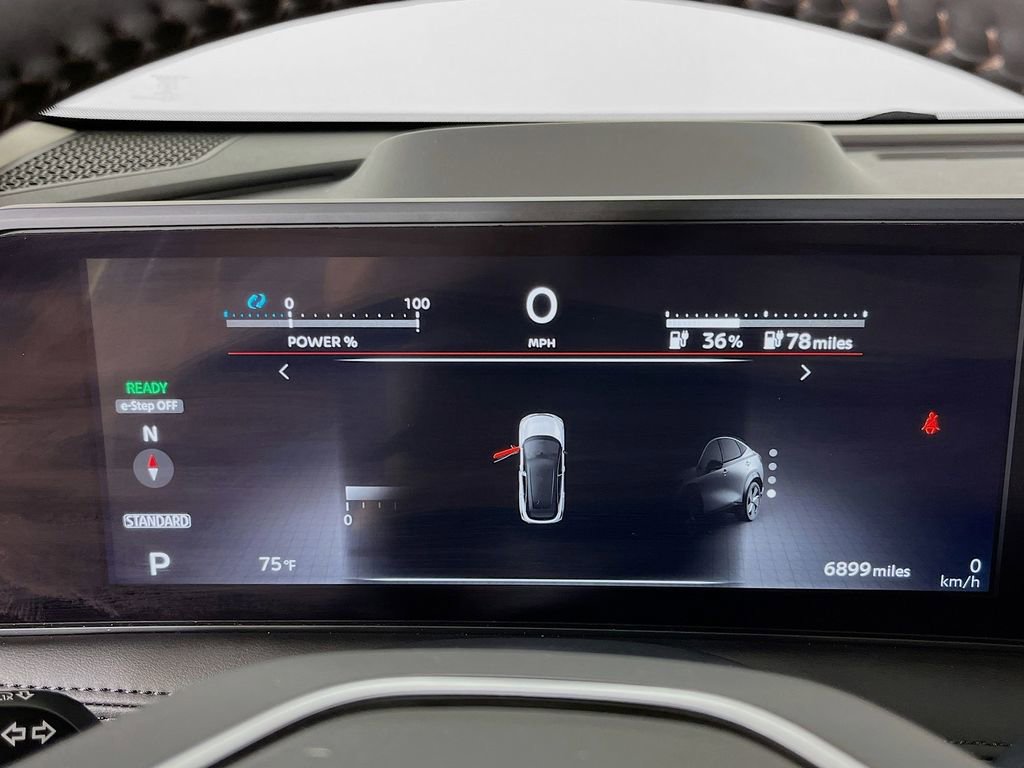 Used 2025 Nissan Ariya AWD image 18