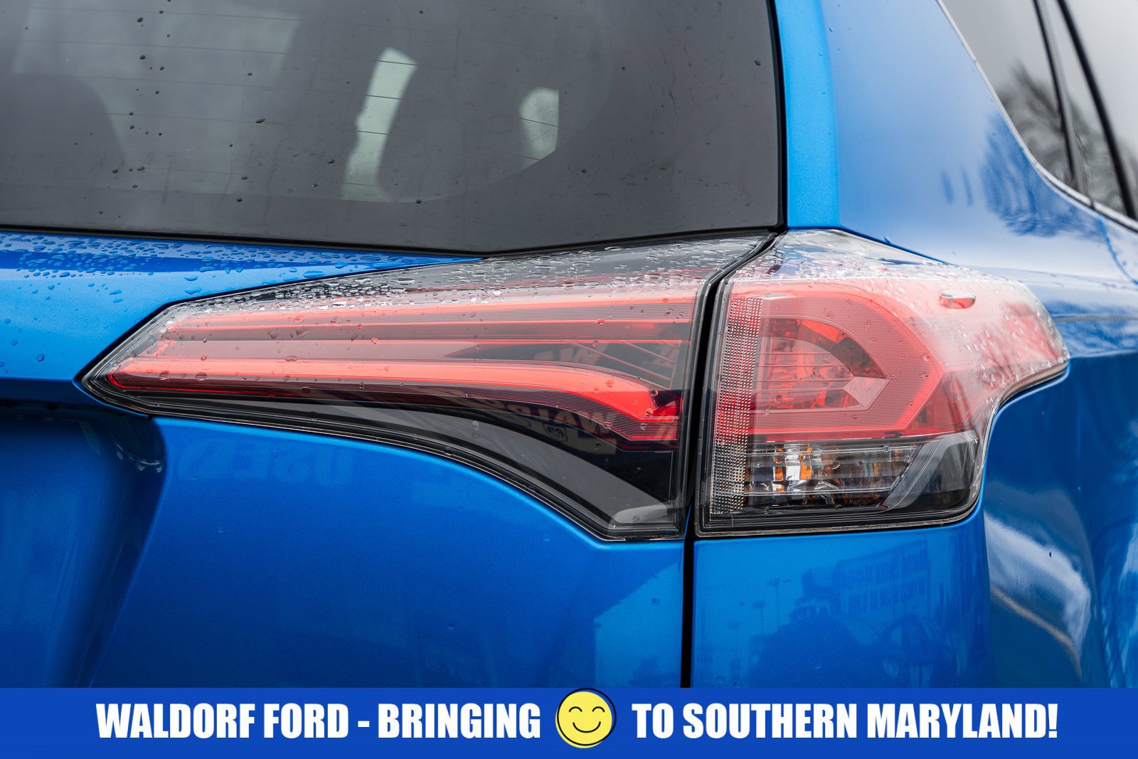 Used 2018 Toyota RAV4 LE w/ All Weather Liner Package image 7