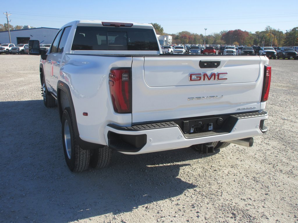 New 2026 GMC Sierra 3500 Denali w/ Denali Reserve Package image 9