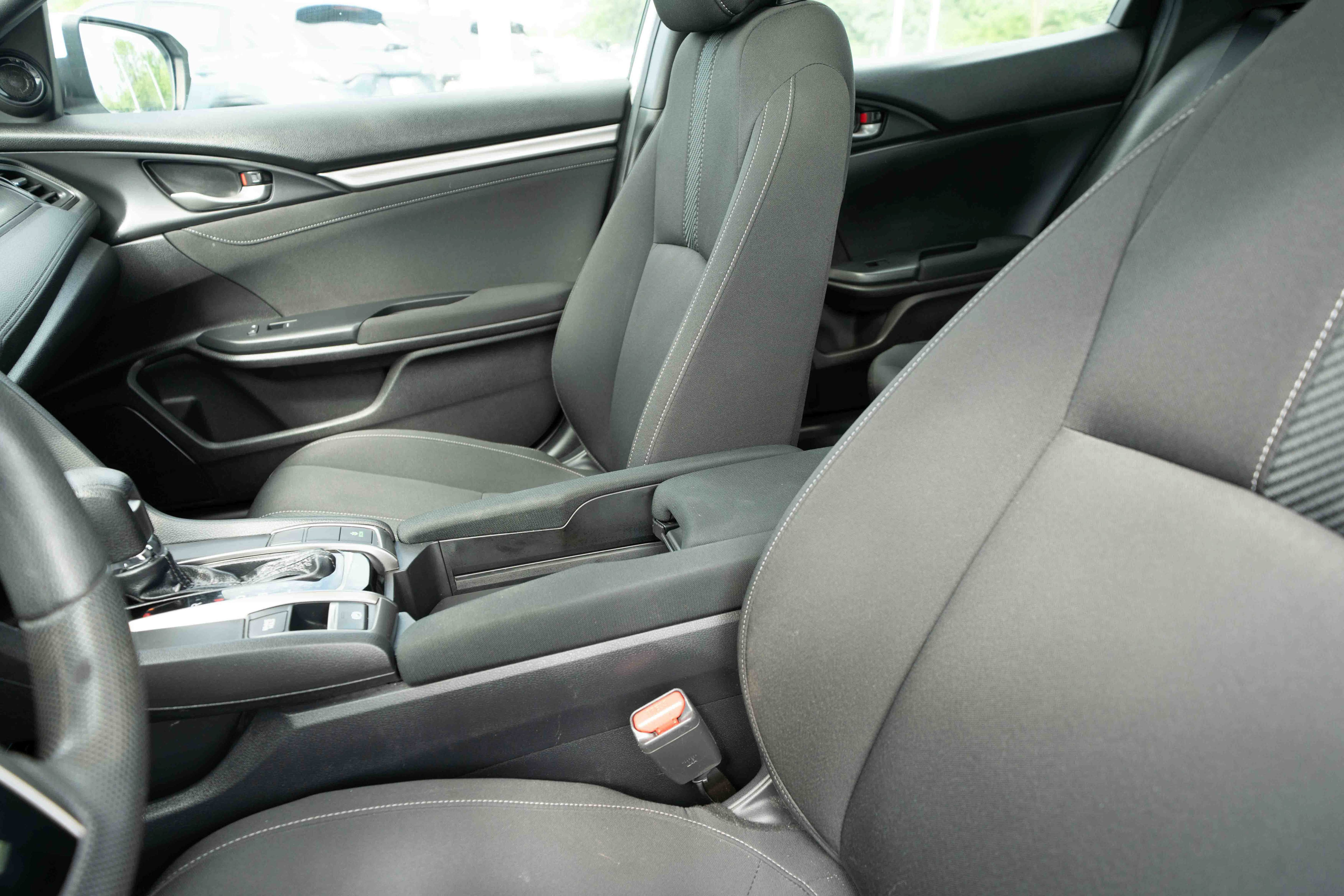 Used 2019 Honda Civic EX image 10