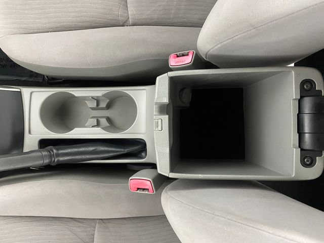 Used 2010 Toyota Corolla LE image 25