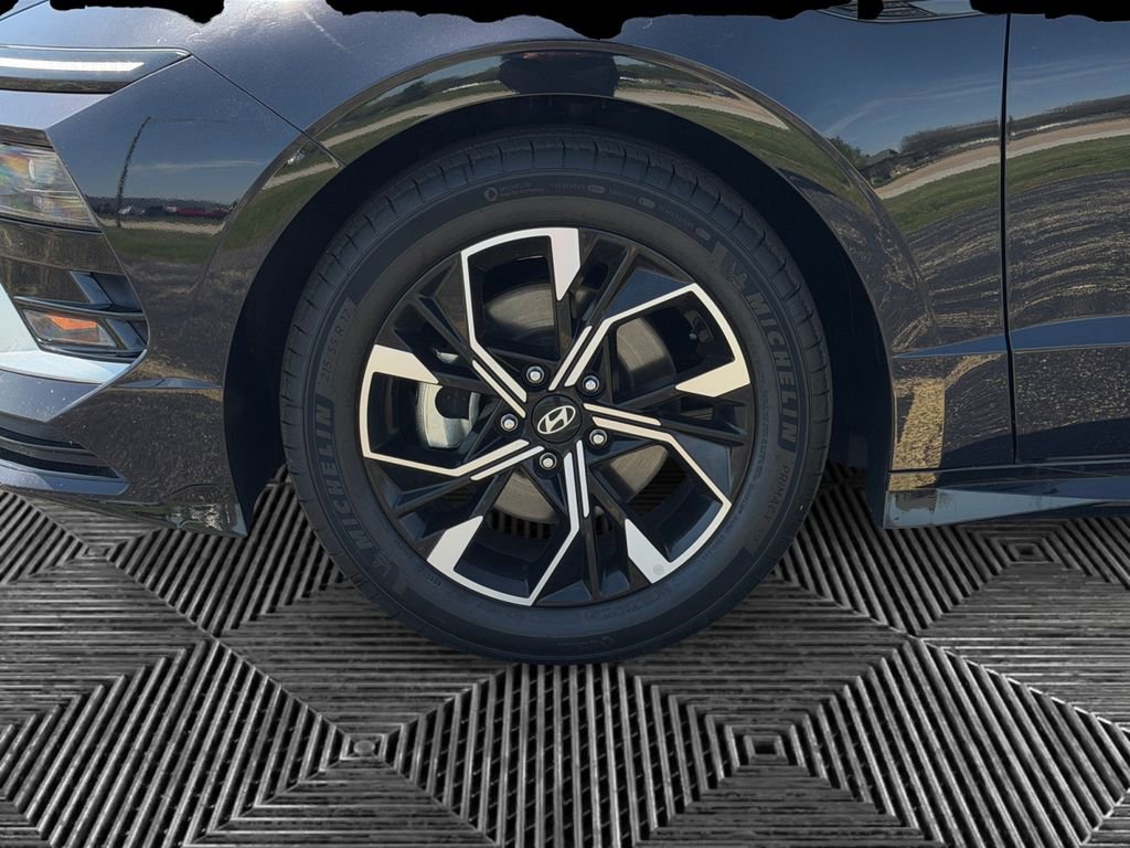 Certified 2025 Hyundai Sonata SEL FWD image 15
