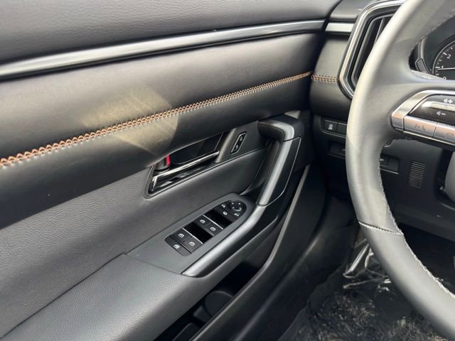 Certified 2025 MAZDA CX-50 AWD 2.5 S w/ Weather Package image 33