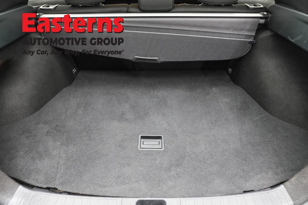 Used 2022 Toyota Prius LE image 9