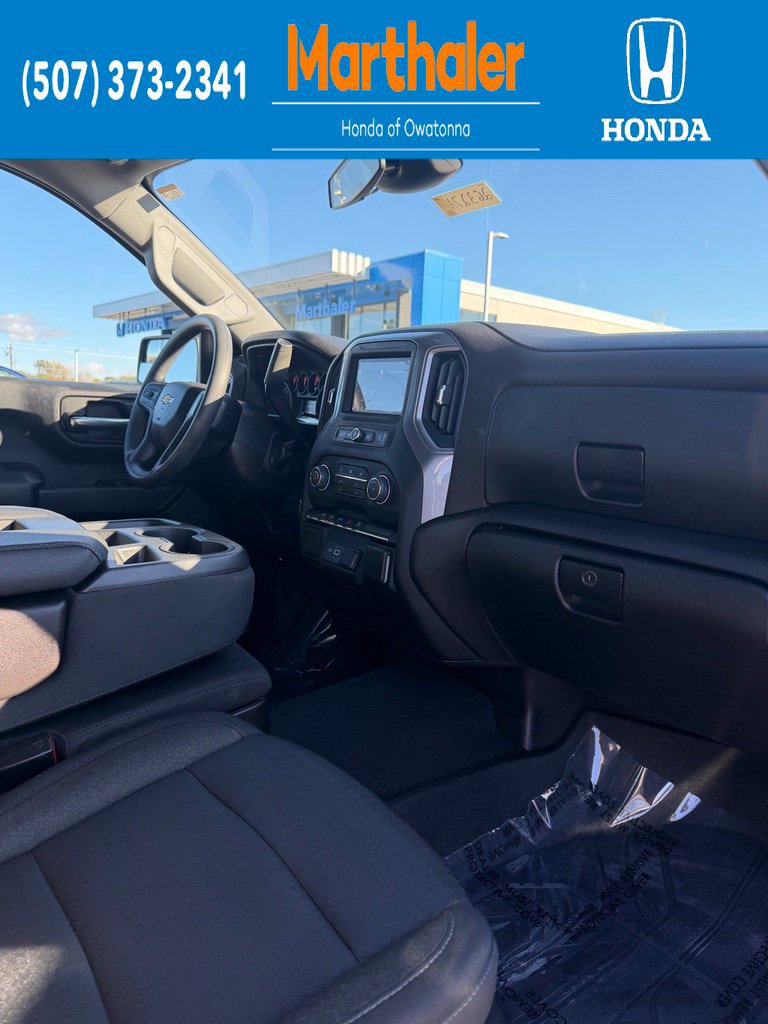 Used 2022 Chevrolet Silverado 1500 Custom AWD/4WD image 19